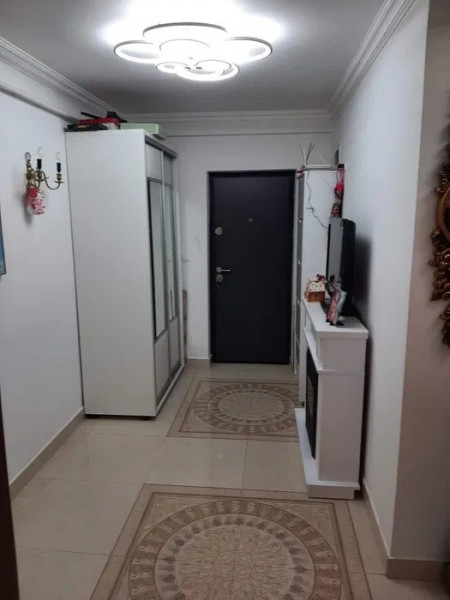 APARTAMENT CU 2 CAMERE DECOMANDAT VISANI , LOC DE PARCARE INCLUS