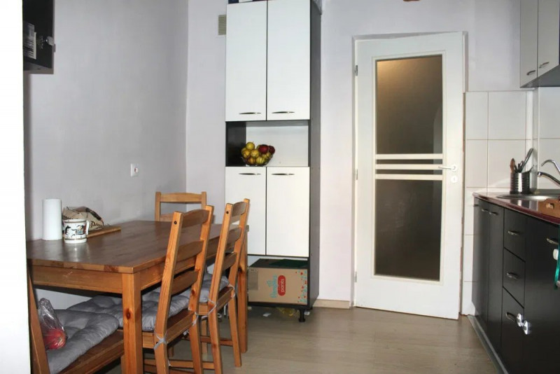 Dacia- Apartament 2 camere, renovat, etaj 1 -90.000 euro