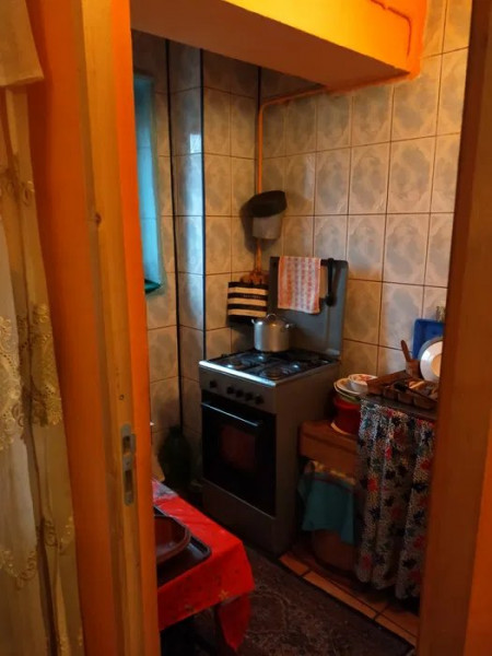 Galata- Garsoniera 24 mp- 41.000 euro 