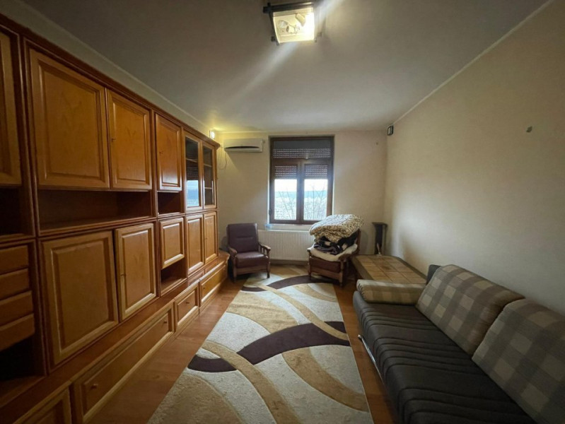 Apartament 2 camere decomandat - CENTRU 