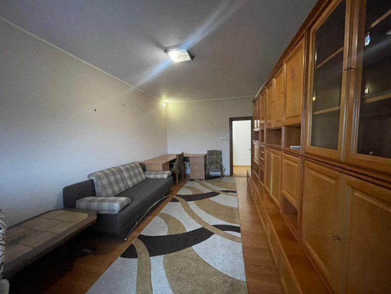 Apartament 2 camere decomandat - CENTRU 