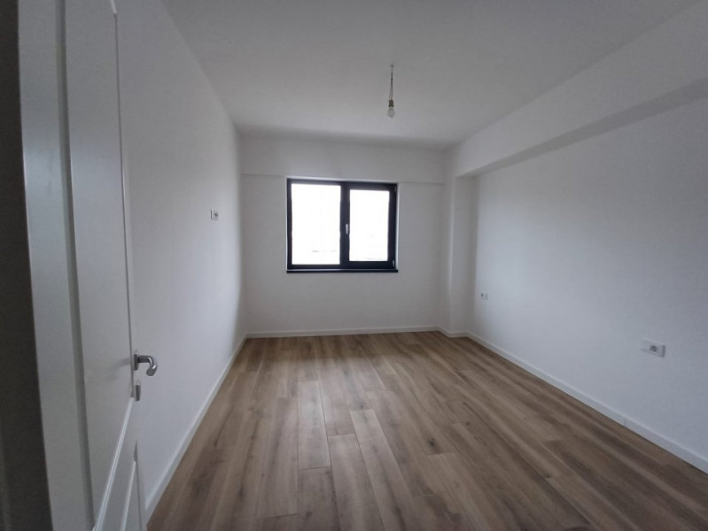 APARTAMENT CU 3 CAMERE IN VISANI , STRADA PRINCIPALA , FINALIZAT SI INTABULAT 