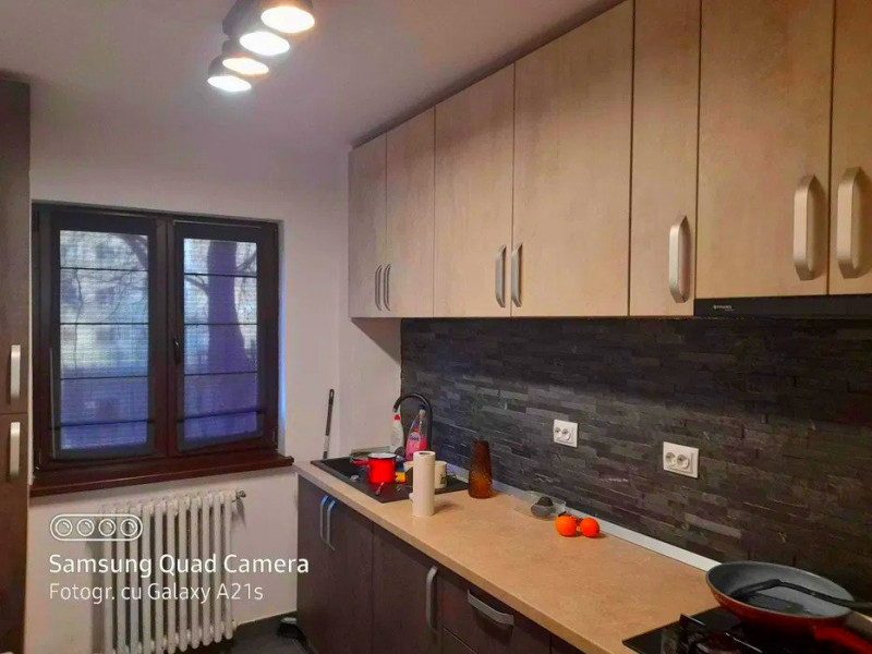 Apartament 3 camere decomandat-Tatarasi-renovat