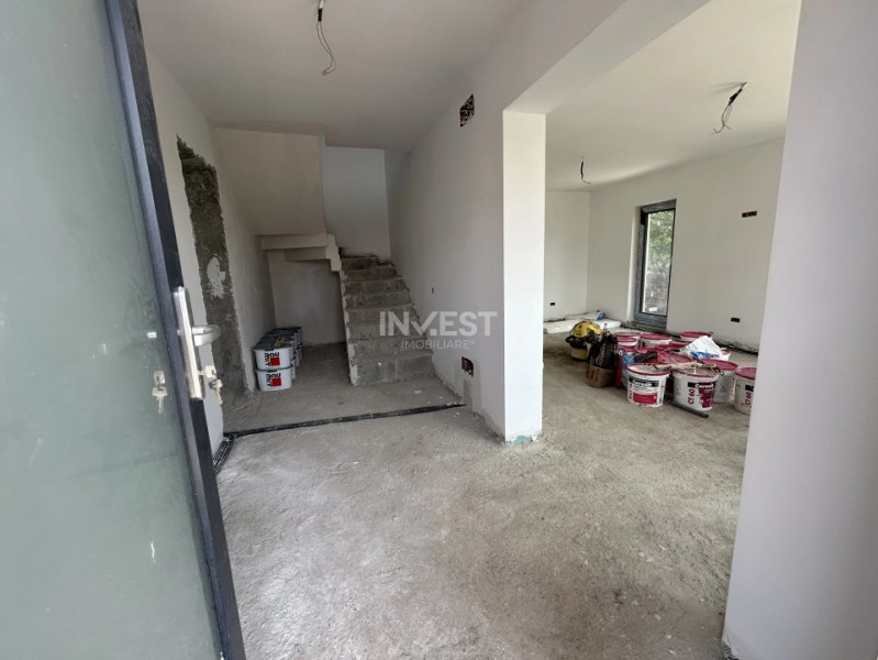 Casa de vanzare cu 4 camere, mutare rapida. Popas Pacurari, IASI