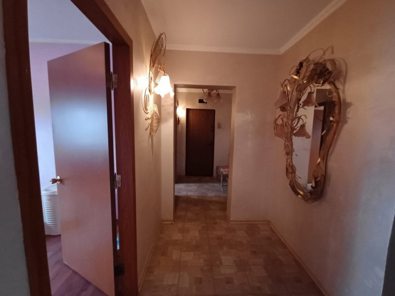 Apartament 4 camere, decomandat, Pacurari- Kaufland