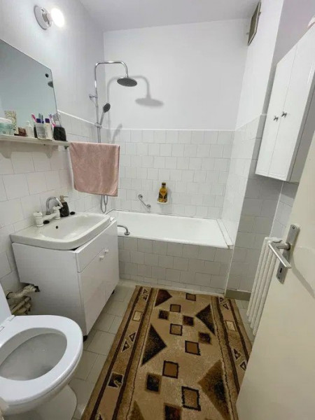 Apartament 3 camere - etaj 1 - Podu Roș, Cotnari 