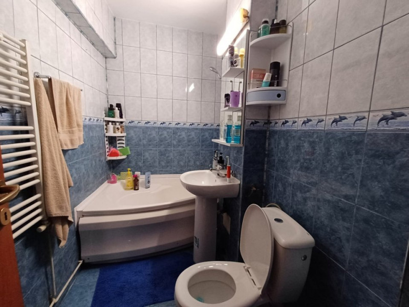 Apartament 3 camere, decomandat, Pacurari - kaufland