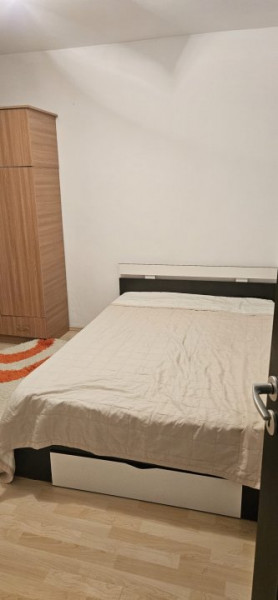 Apartament 2 camere, decomandat, intermediar – Prima stație dupa Podu Roș