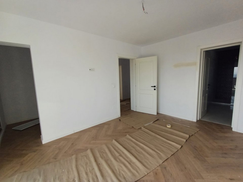 CASA PREMIUM CU 4 CAMERE SI 3 BAI IN ZONA PEPINIEREI-MIROSLAVA