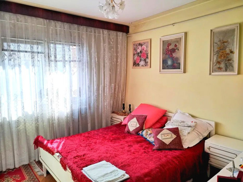 Apartament 3 camere decomandat - Palas Mall 