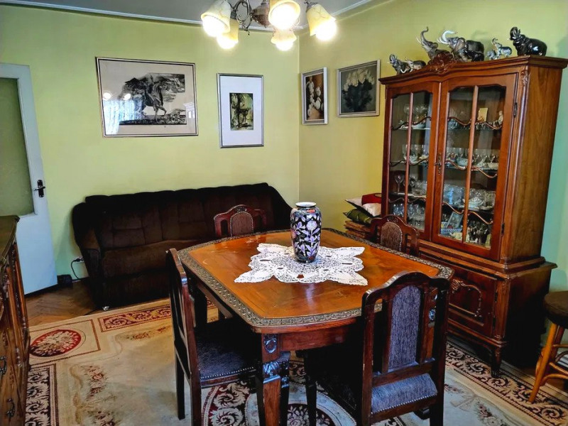 Apartament 3 camere decomandat - Palas Mall 