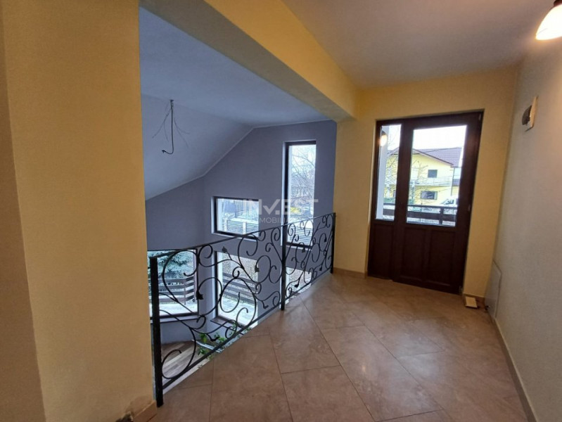 Vila cu  7 camere in Galata  cu toate utilitatile si  1200 mp de teren