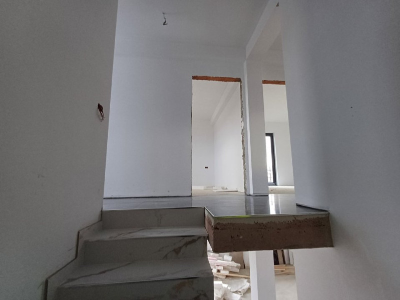 DUPLEX 4 CAMERE IN CIURBESTI