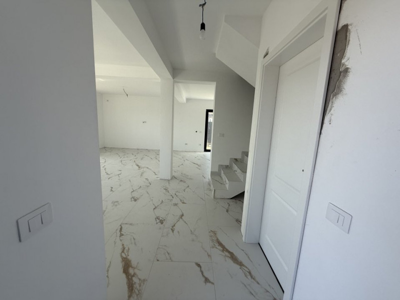 DUPLEX 4 CAMERE IN CIURBESTI