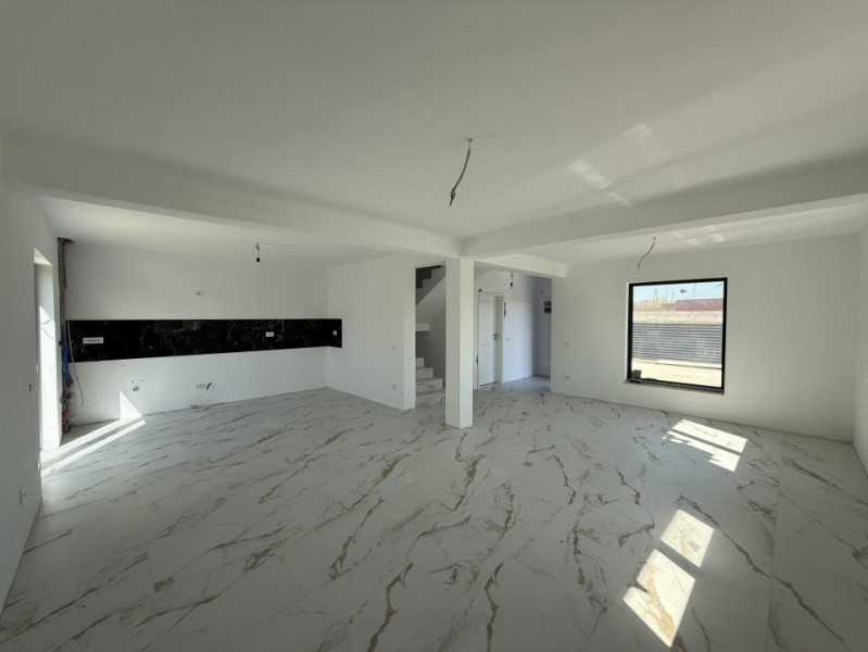 DUPLEX 4 CAMERE IN CIURBESTI