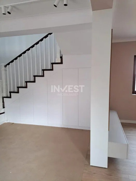 Casa premium cu 4 camere , zona Nicolina-Strada Strugurilor
