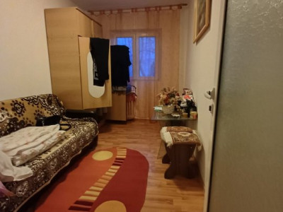 Piata Alexandru- Apartament 4 camere, 2 bai- bloc 1981