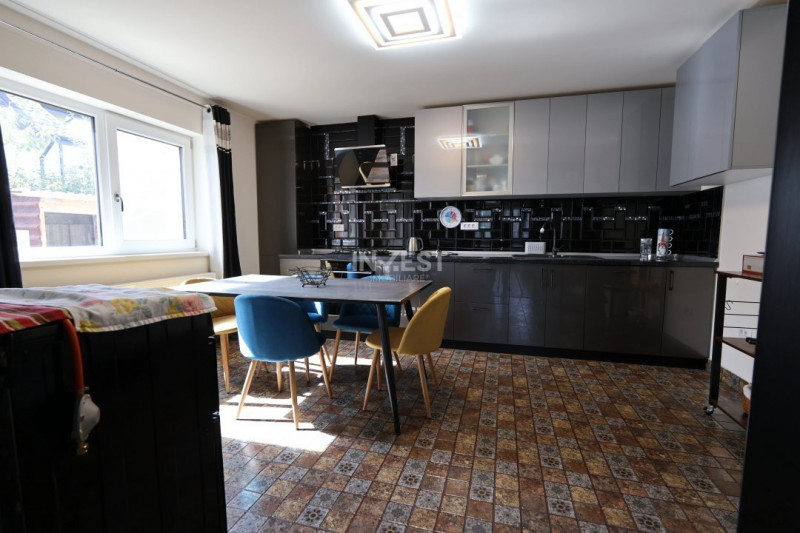 Casa de vanzare, parter 4 camere, garaj, 1424mp teren - Bucium- Vișani, IASI