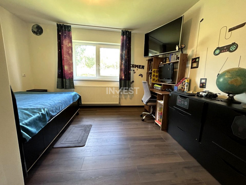 Casa de vanzare, parter 4 camere, garaj, 1424mp teren - Bucium- Vișani, IASI