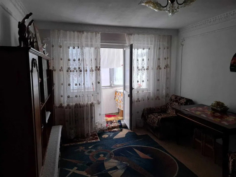 Zimbru- Apartament 3 camere, etaj 2 -89.000 euro 