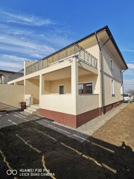 vanzare duplex valea adanca,