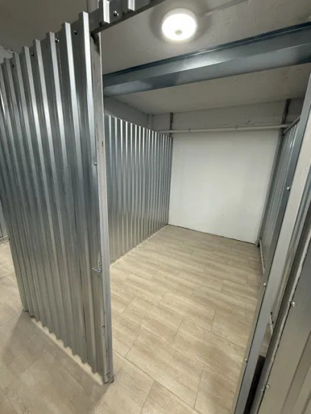 APARTAMENT CU 1 CAMERA ZONA PEPINIEREI , boxa si loc de parcare incluse in pret