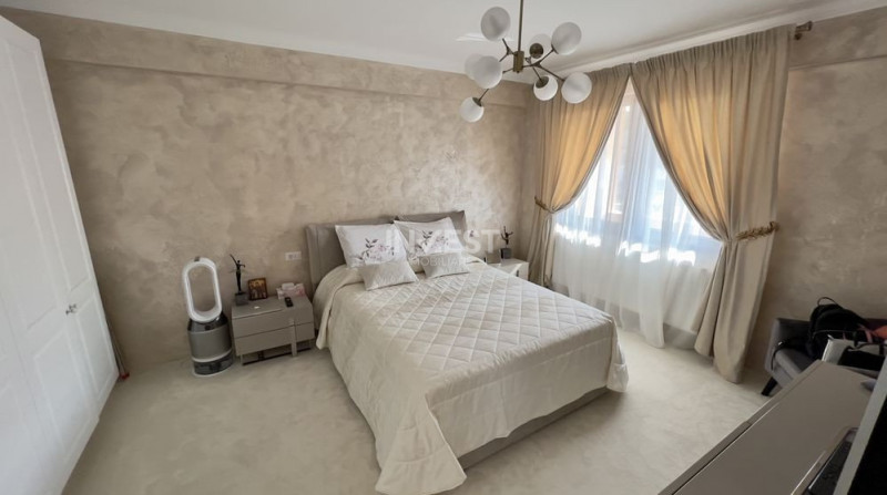 *PENTHOUSE cu vedere panoramică* (complet mobilat/utilat) - Bucium 