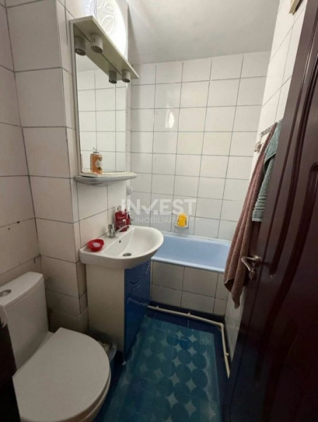 Apartament 2 camere, decomandat, zona Pacurari- Alpha Bank