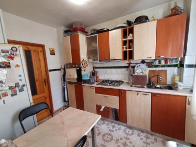 Apartament 2 camere, zona  Pacurari - Posta 