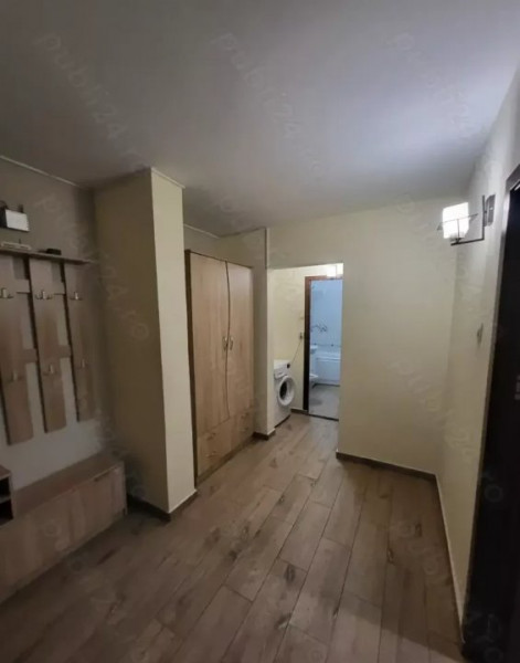Apartament 2 camere, decomandat, Nicolina, etaj intermediar
