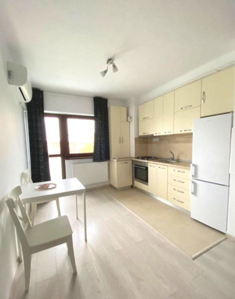 *Apartament 2 camere + loc de parcare inclus*