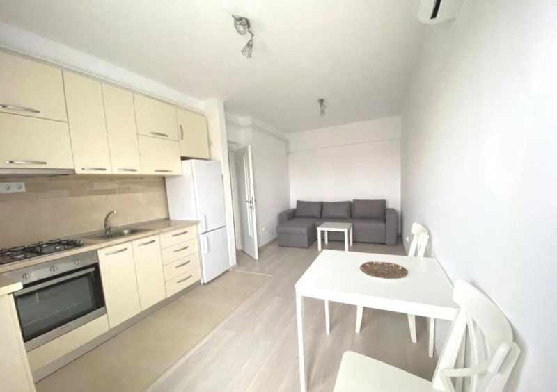 *Apartament 2 camere + loc de parcare inclus*