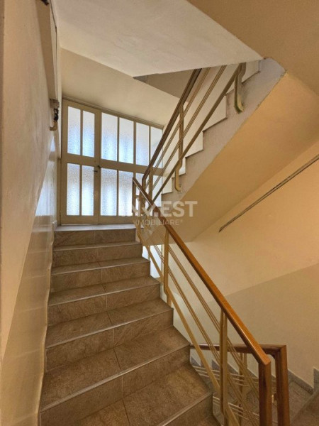 Apartament 2 camere mobilat și utilat - bloc fără risc - Podu Roș 