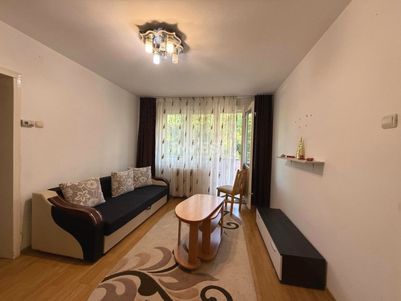 Apartament 2 camere - etajul 1 - Podu Roș 