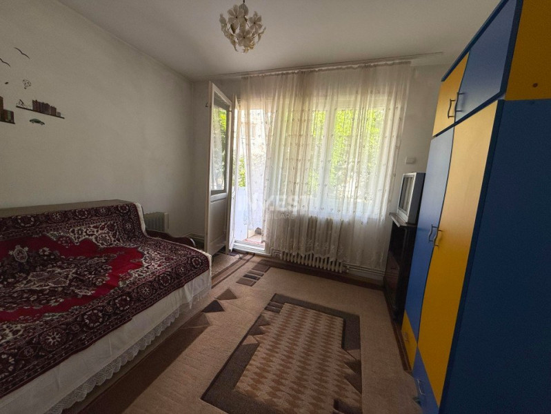 Apartament 2 camere - etajul 1 - Podu Roș 