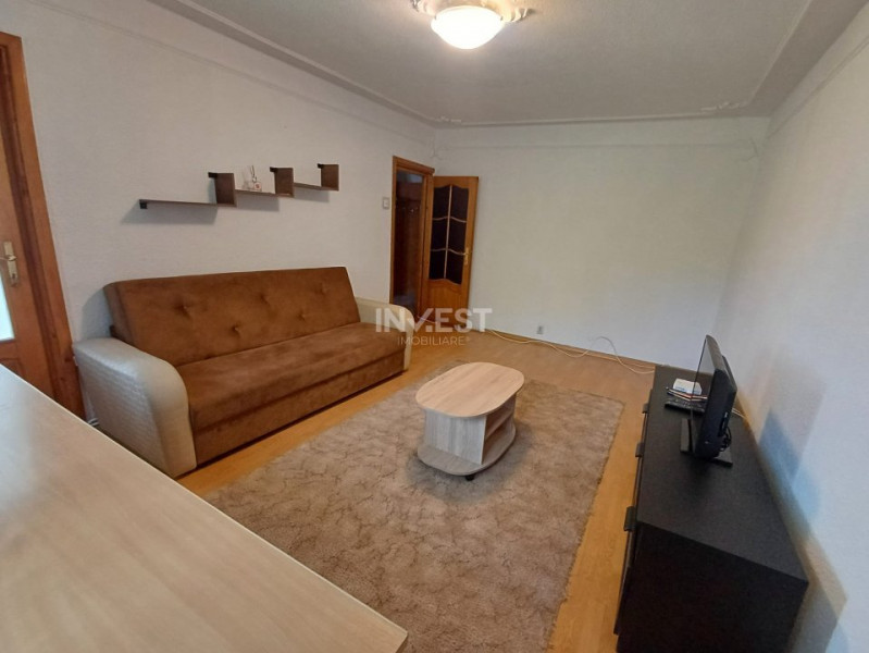 Apartament 2 camere, decomandat, zona Moara de foc - Autocenter, Iasi
