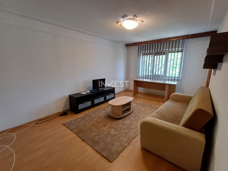 Apartament 2 camere, decomandat, zona Moara de foc - Autocenter, Iasi