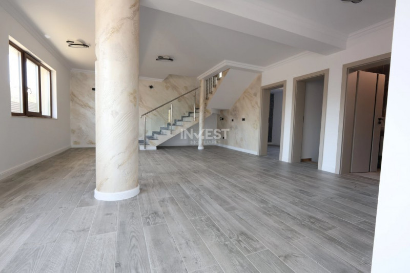 Vilă finalizată, disponibilă cu 600 sau 1000 mp teren, Rediu, IASI