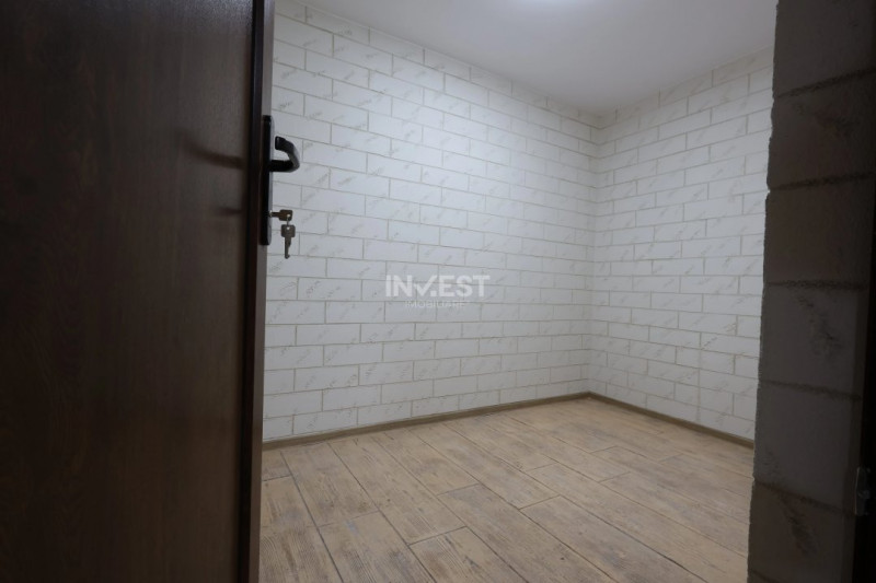 Vilă finalizată, disponibilă cu 600 sau 1000 mp teren, Rediu, IASI