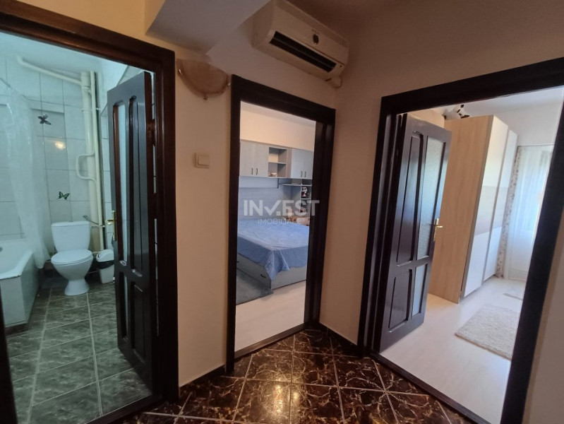 Apartament 3 camere si 2 bai, zona Pacurari - Posta, Iasi