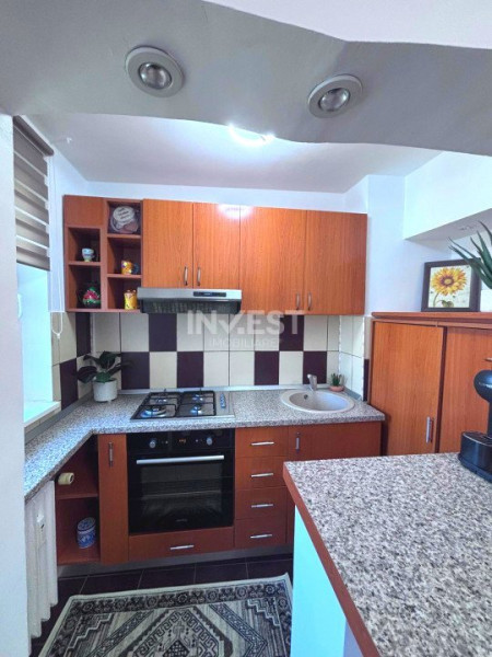 Apartament 3 camere - bloc fără risc - Podu Roș