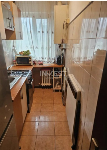 Zimbru- Apartament 2 camere, etajul 2- Mobilat 