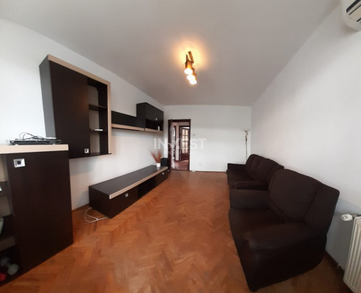 Apartament 3 camere si 2 bai, decomandat, zona Gara - Fostul Billa, Iasi