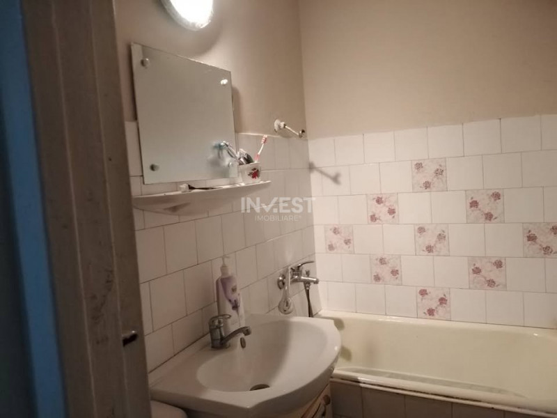 Apartament cu 2 camere decomandat, Alexandru cel Bun- 66.000 euro 
