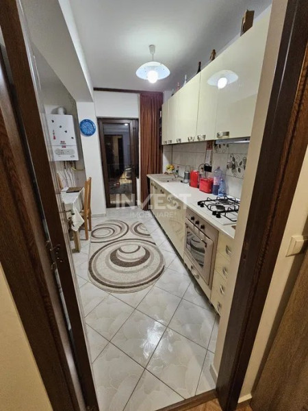 Apartament cu 2 camere decomandat , complet mobilat si utilat platou Galata