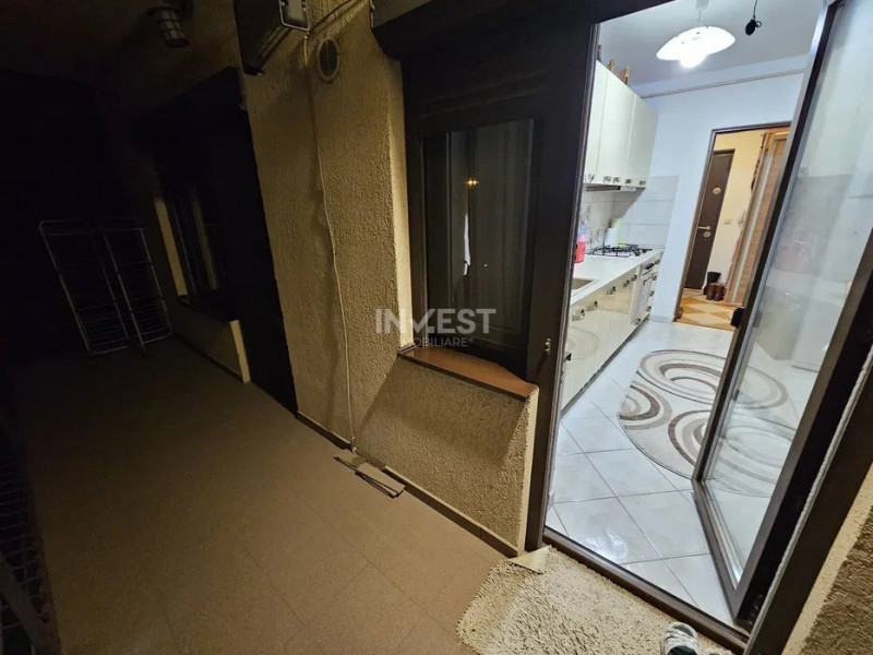 Apartament cu 2 camere decomandat , complet mobilat si utilat platou Galata
