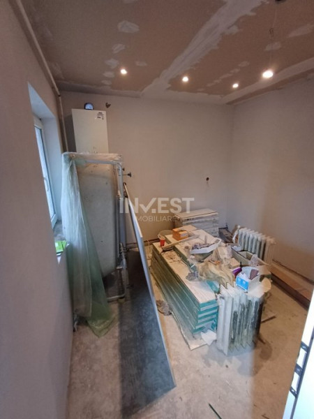 Zimbru - Apartament 3 camere decomandat cu 2 bai 