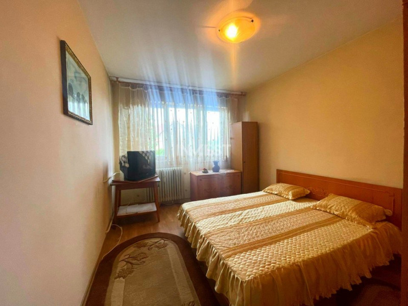Apartament 2 camere-53mp-Tatarasi-Piata Chirila-etaj intermediar