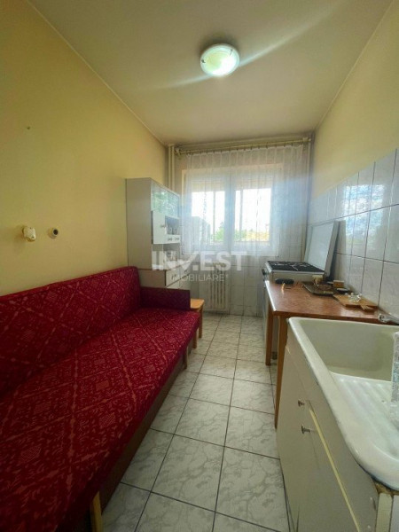Apartament 2 camere-53mp-Tatarasi-Piata Chirila-etaj intermediar