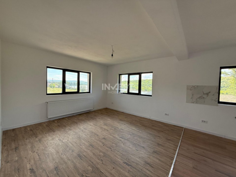 CASA 4 CAMERE VALEA ADANCA, BECI SI GARAJ, POSIBILITATE DE MUTARE IMEDIATA